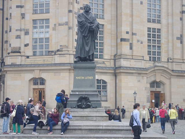 Martin Luther statue outside Frauenkirche