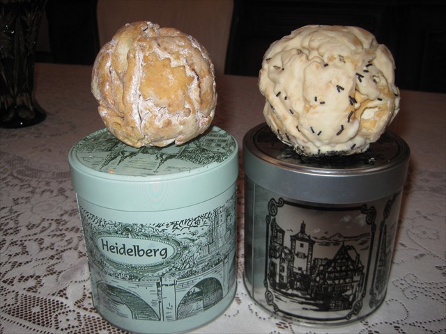 Rothenburg - Scheeballen (Snowball Pastries)